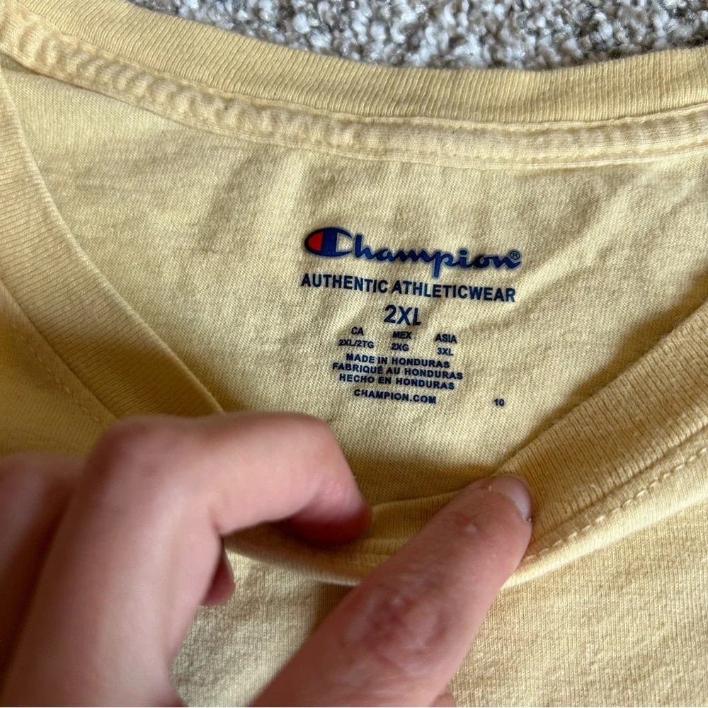 [Champion] Pale Yellow Tee - Picture 3 of 5